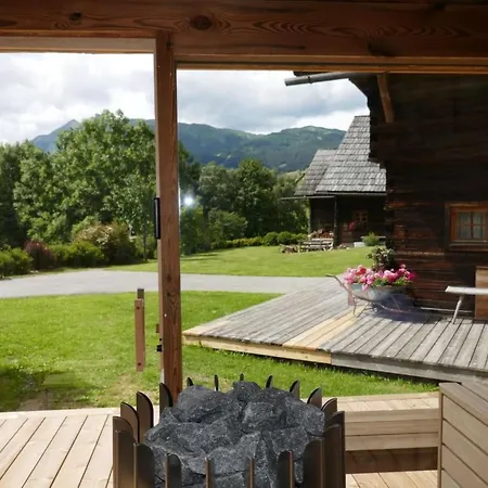 Franzosenstueberl - Uriger Troadkasten By Interhome