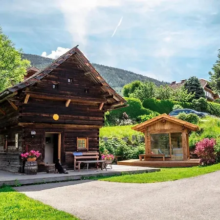 Dom wakacyjny Franzosenstueberl - Uriger Troadkasten By Interhome Rennweg am Katschberg